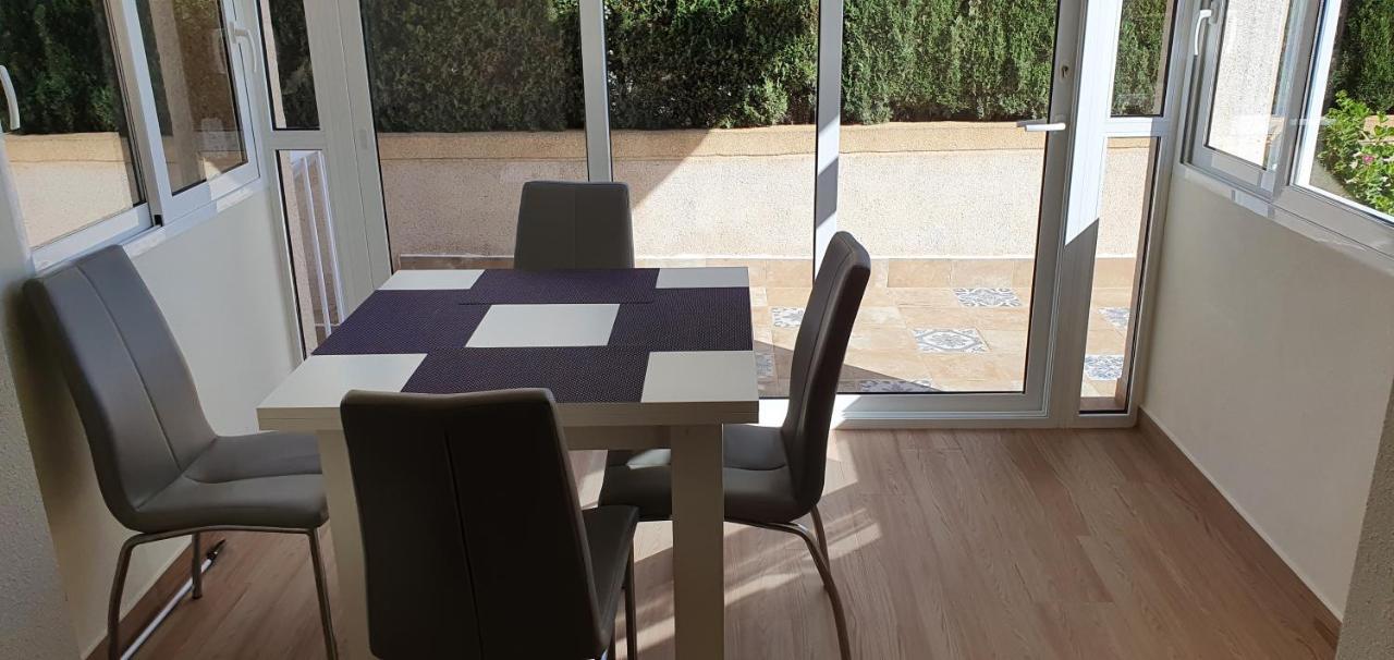 Ferienwohnung Torrevieja Exteriör bild