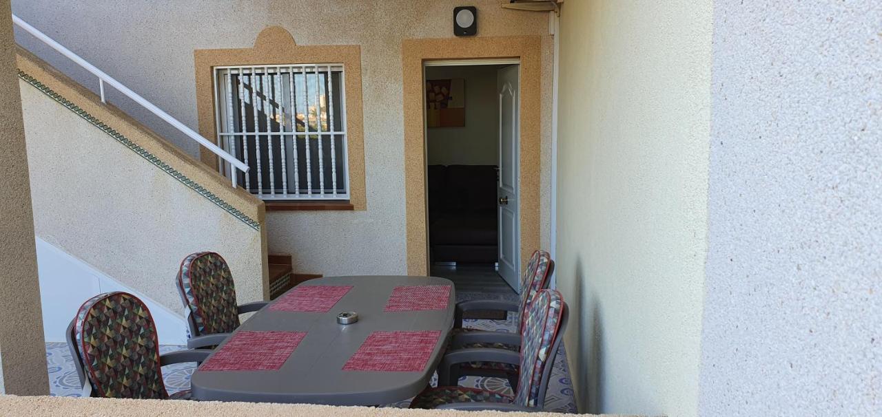 Ferienwohnung Torrevieja Exteriör bild